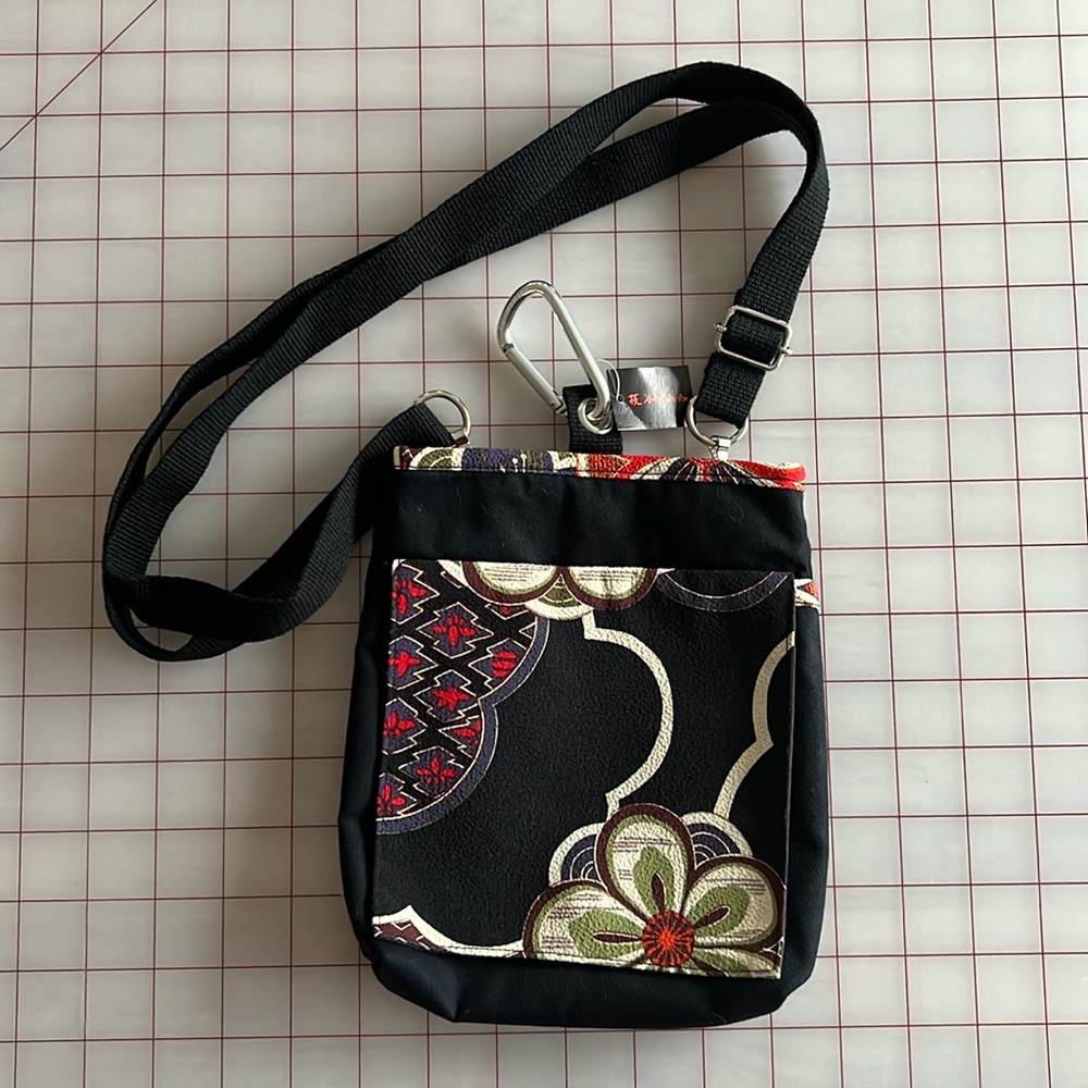 NWT Japanese Naomi Itaya bag